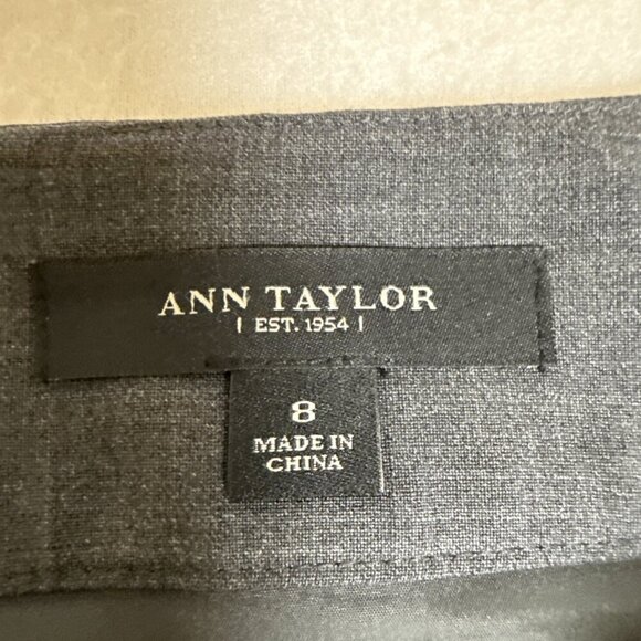 Ann Taylor Women's Wool Blend Grey Size 8 Pencil Skirt - Picture 3 of 7